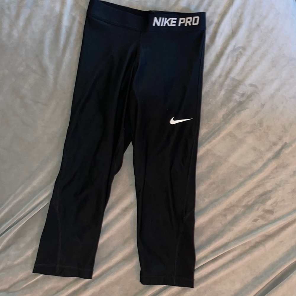 Nike pro Youth large black leggings
